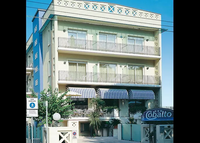 Ξενοδοχείο Cobalto 3*