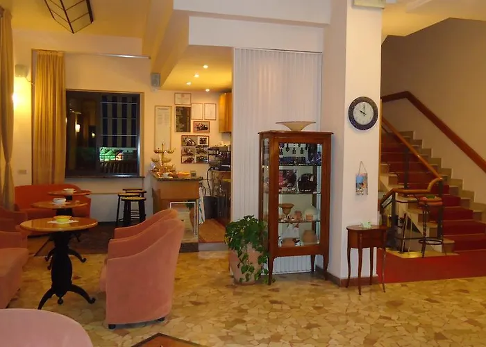 克巴尔托酒店 酒店